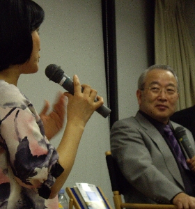 talklive02.JPG